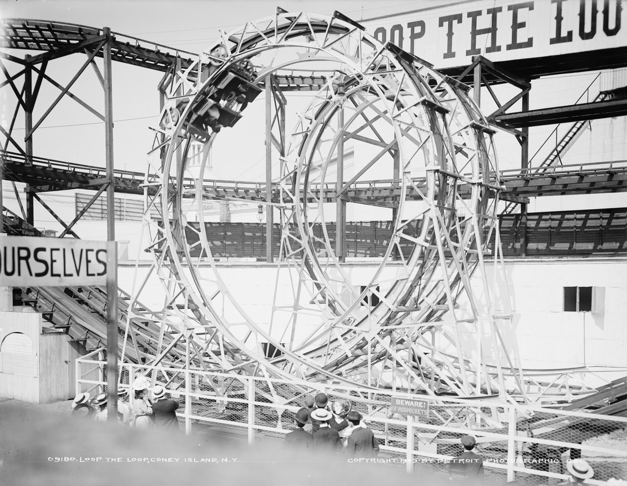 Loop de Loop, Coney Island, New York, ca. 1903 door Detroit Publishing Co.