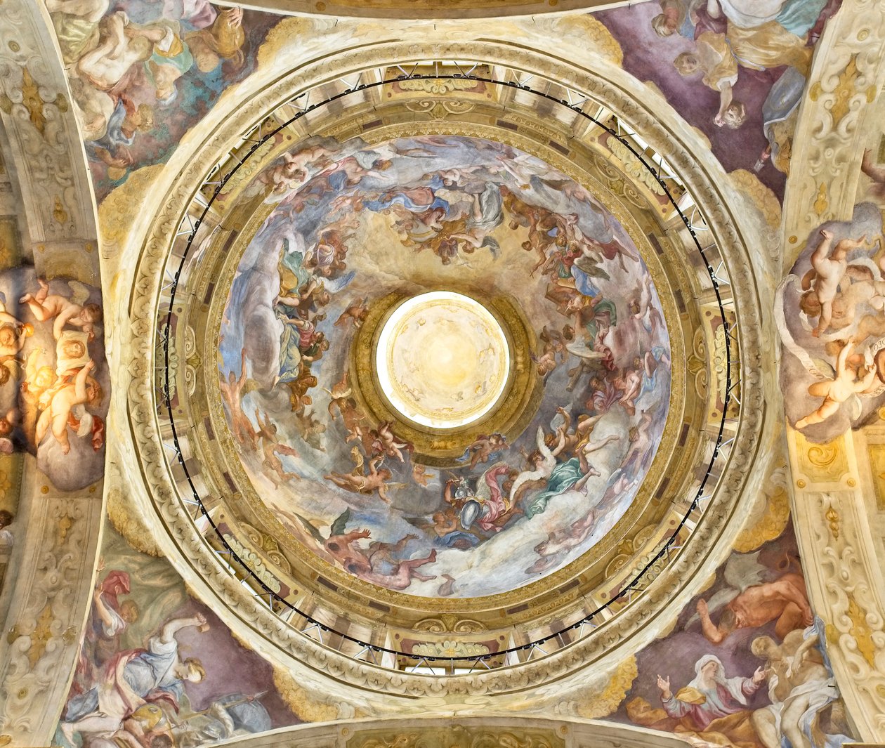 De koepel met de voorstelling van de kroning van de Maagd (detail) door Domenico I Piola