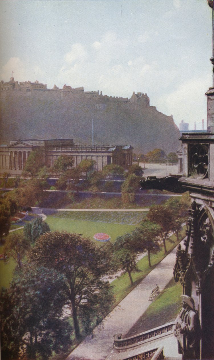 Edinburgh, ca. 1930s door Donald McLeish