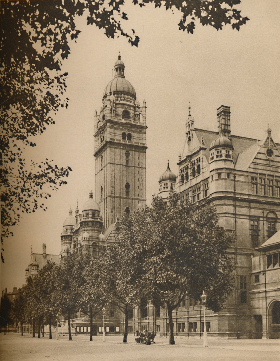 Waar de Universiteit van Londen kwartieren deelt met het Imperial Institute, ca. 1935 door Donald McLeish