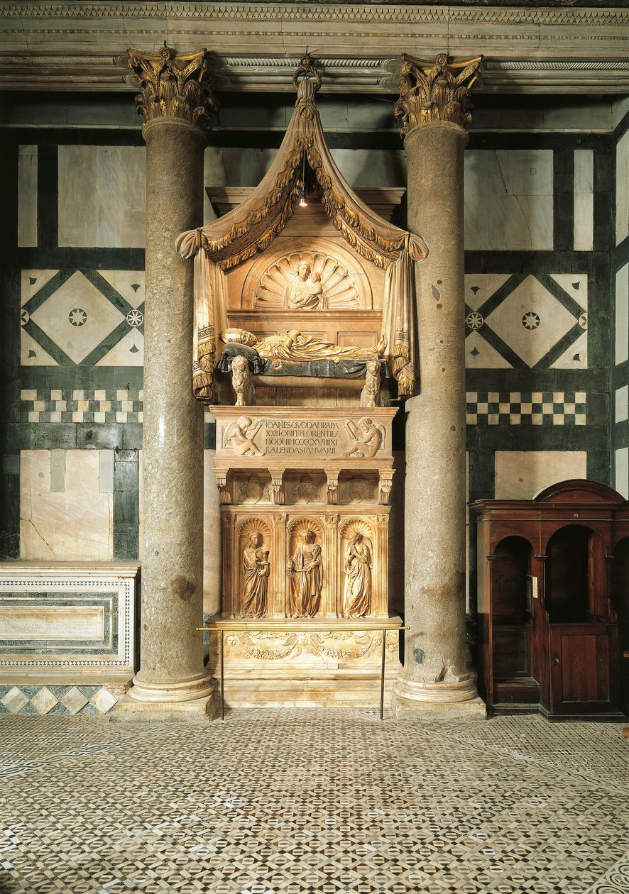 Italië, Toscane, Florence, doopkapel van St. Jan, marmeren tombe ontworpen door Donatello en Michelozzo voor kardinaal Baldassarre Coscia, tegenpaus met de naam Johannes XXIII door Donatello