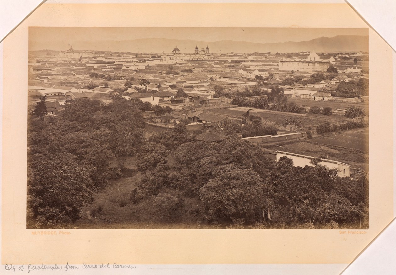 Stad Guatemala vanaf Cerro del Carmen, Guatemala door Eadweard Muybridge