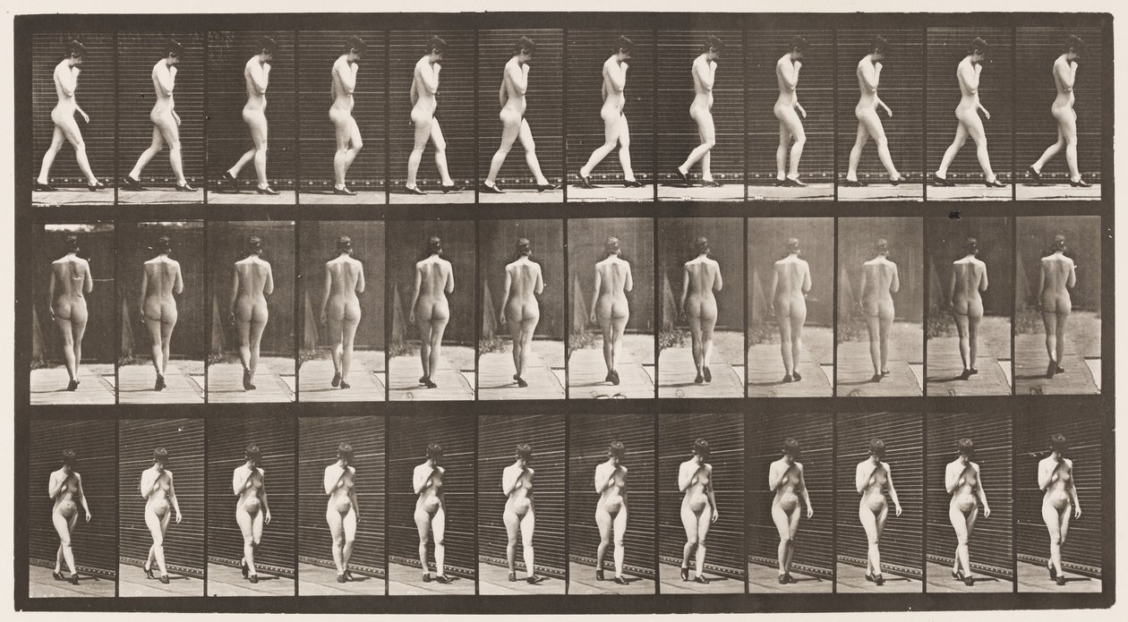 Plaat 23. Wandelen, rechterhand aan kin, hoge hakken aan door Eadweard Muybridge