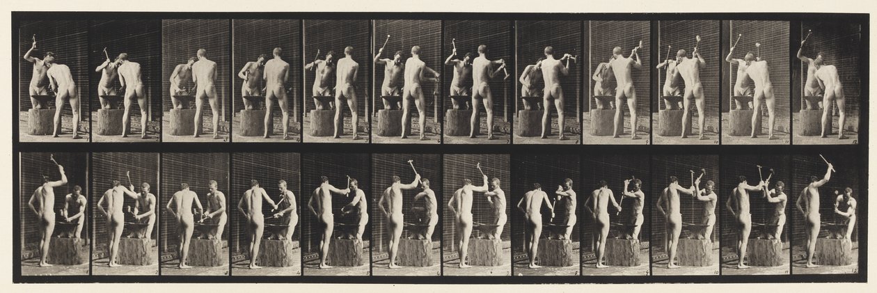 Plaat 375. Smid, twee modellen, hameren op aambeeld door Eadweard Muybridge