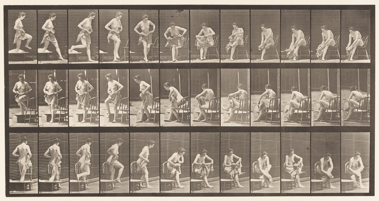Plaat 410. Uit bad stappen, zitten, voeten afdrogen door Eadweard Muybridge