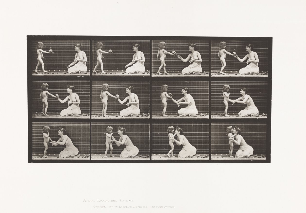 Twee modellen, kind brengt boeket door Eadweard Muybridge