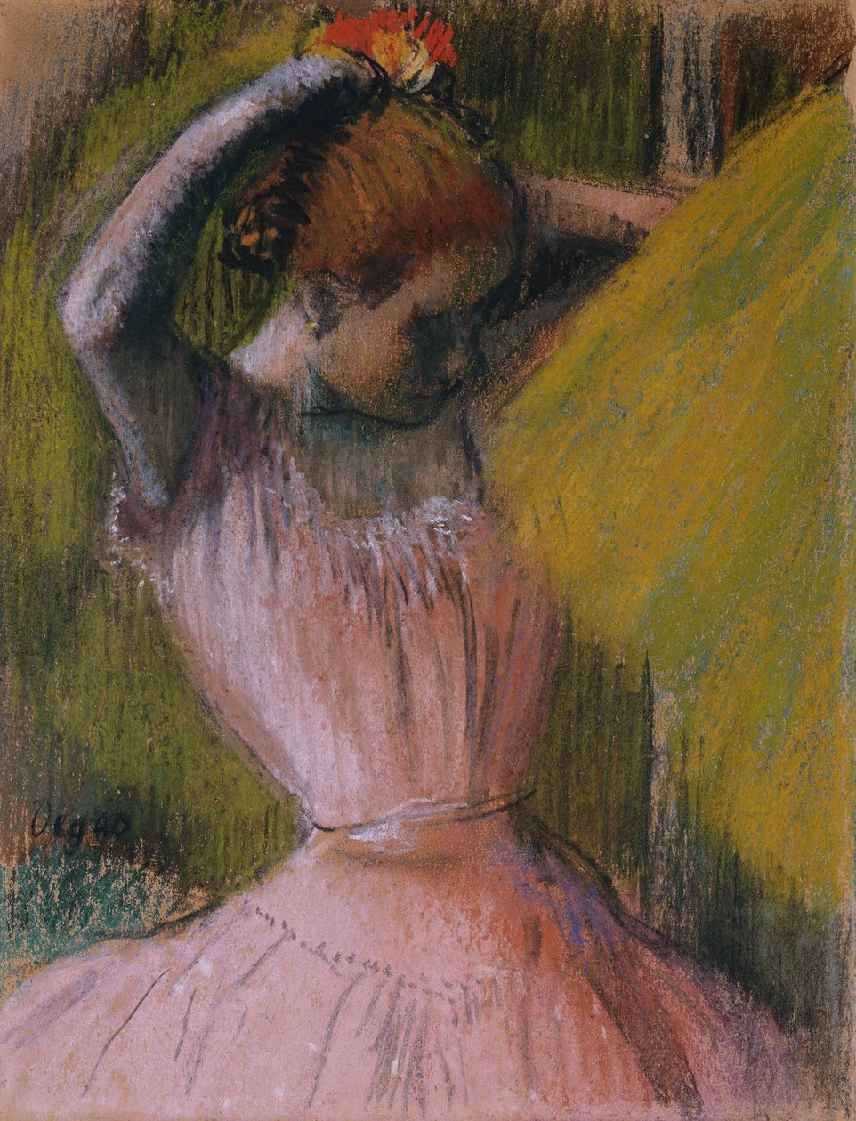 Danseres die haar haar arrangeert, ca. 1900-1912 door Edgar Degas