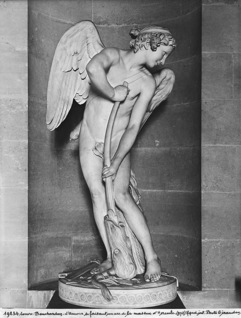 Cupido snijdt zijn boog uit de knuppel van Hercules, 1747-50 door Edmé Bouchardon