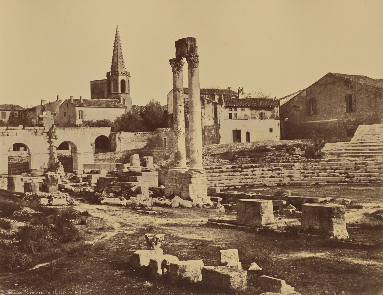 Romeins theater in Arles door Édouard Baldus