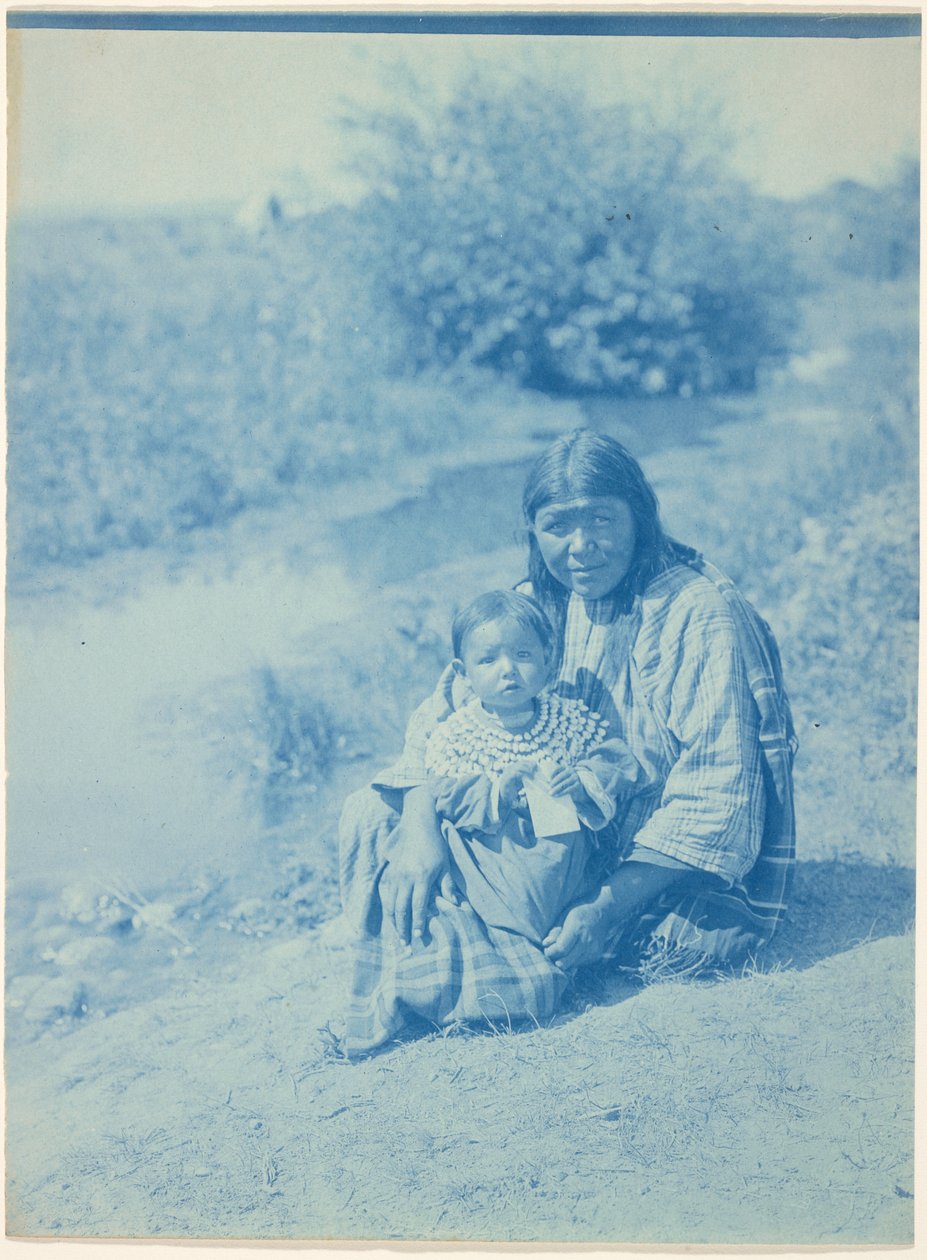 Moeder en kind - Arapaho door Edward S. Curtis