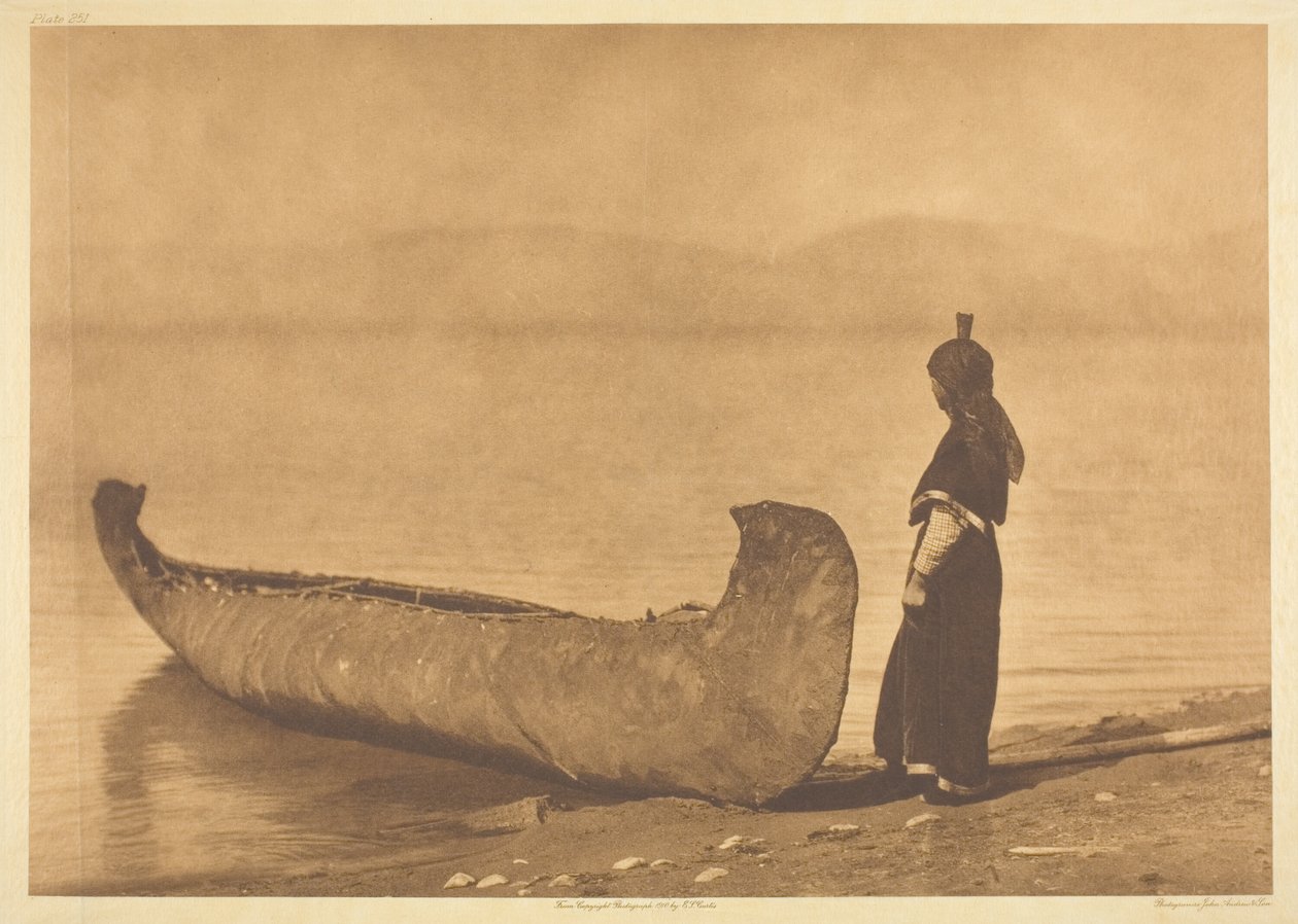 Aan de Oever van het Meer - Kutenai door Edward S. Curtis