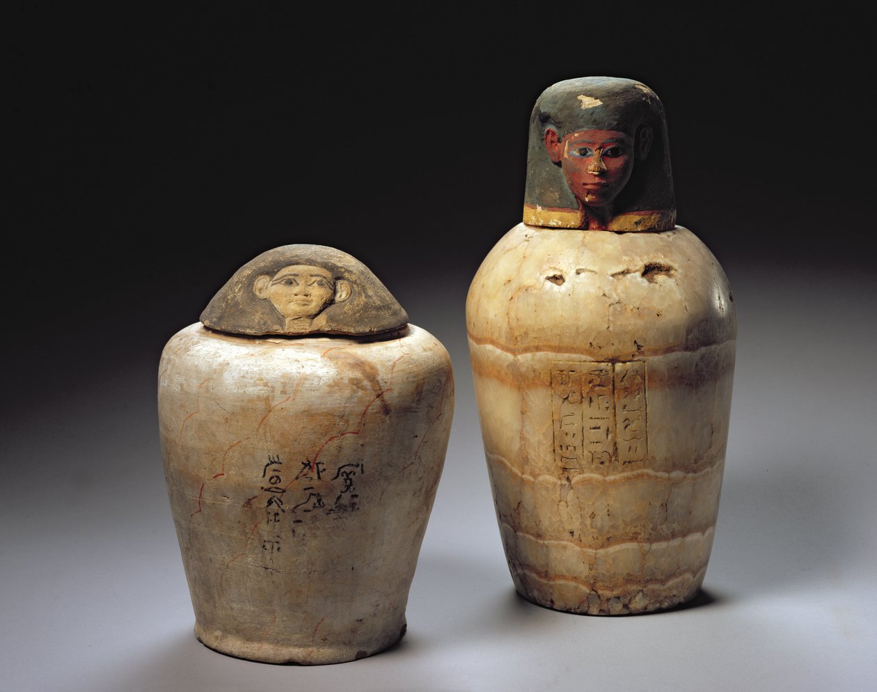 Twee Canopische Vazen door Egyptian
