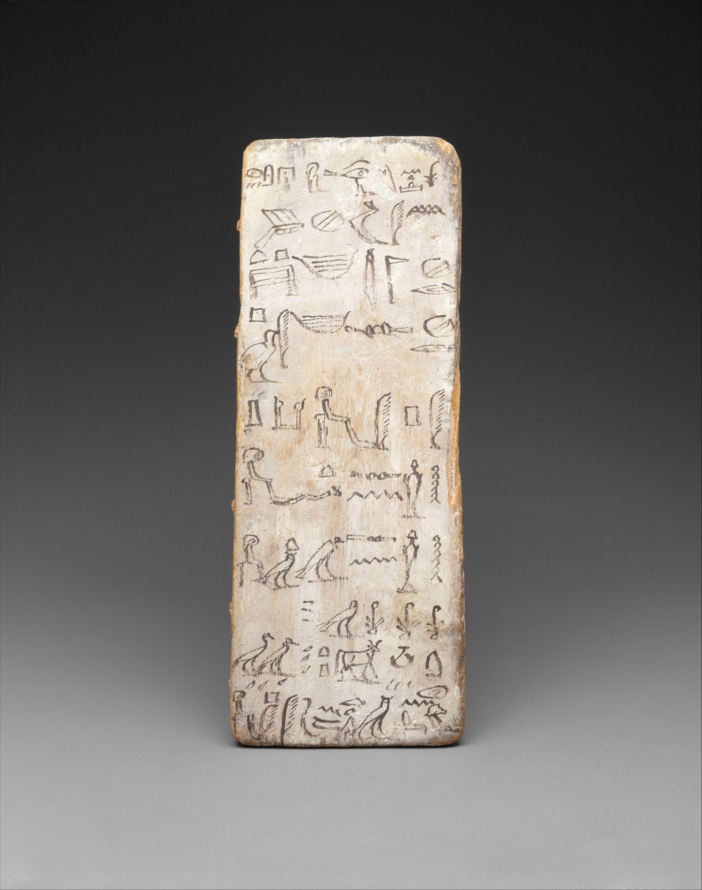 Schrijfbord van een leerling-schrijver, c.2030 v.Chr. door Egyptian 11th Dynasty