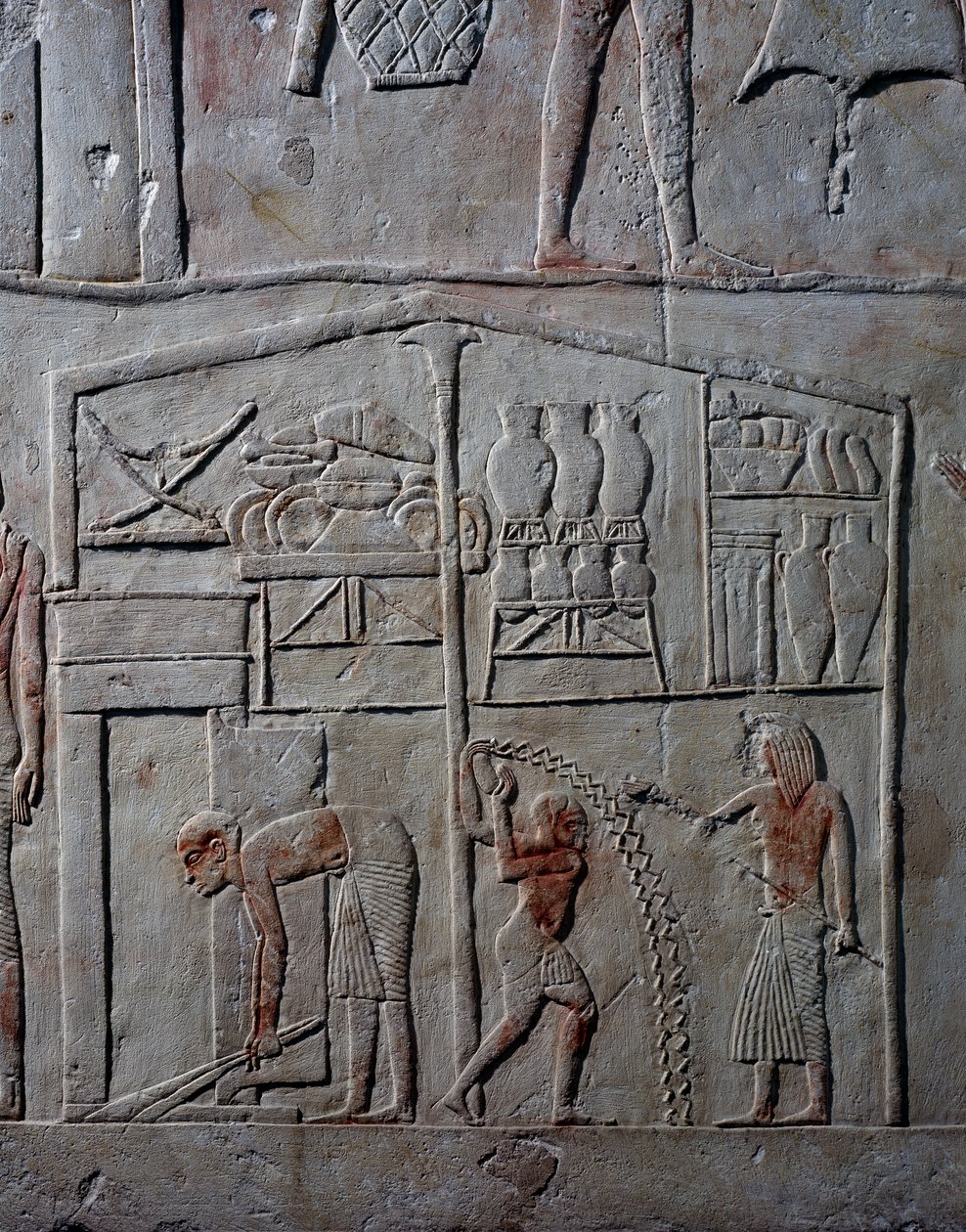 Schikking van voedsel in magazijnen, kalkstenen muur reliëf, uit het Memphitische graf van Horemheb in Saqqara, Egyptische beschaving, Nieuwe Rijk, Dynastie XVIII door Egyptian 18th Dynasty