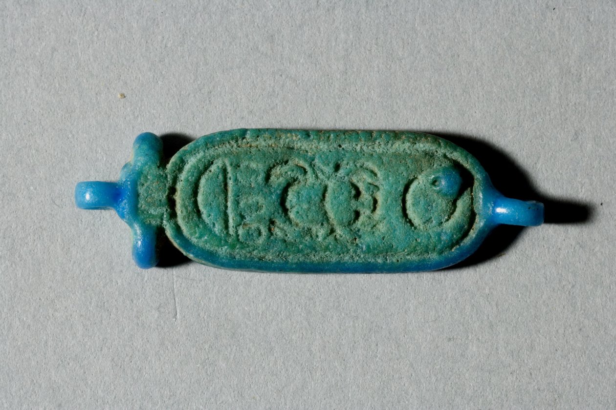 Kraal met de cartouche van Toetanchamon, Nieuwe Rijk, regering van Toetanchamon, 1336-27 v.Chr. door Egyptian 18th Dynasty