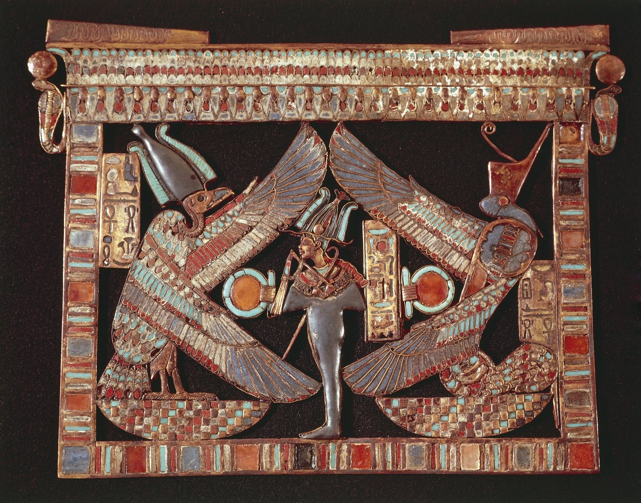 Borstplaat met Osiris op zwarte achtergrond door Egyptian 18th Dynasty