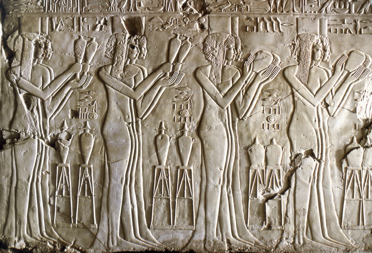 Egyptische oudheid: jonge meisjes die offers brengen. Graf van Kherouef (TT192) (18e dynastie) door Egyptian 18th Dynasty