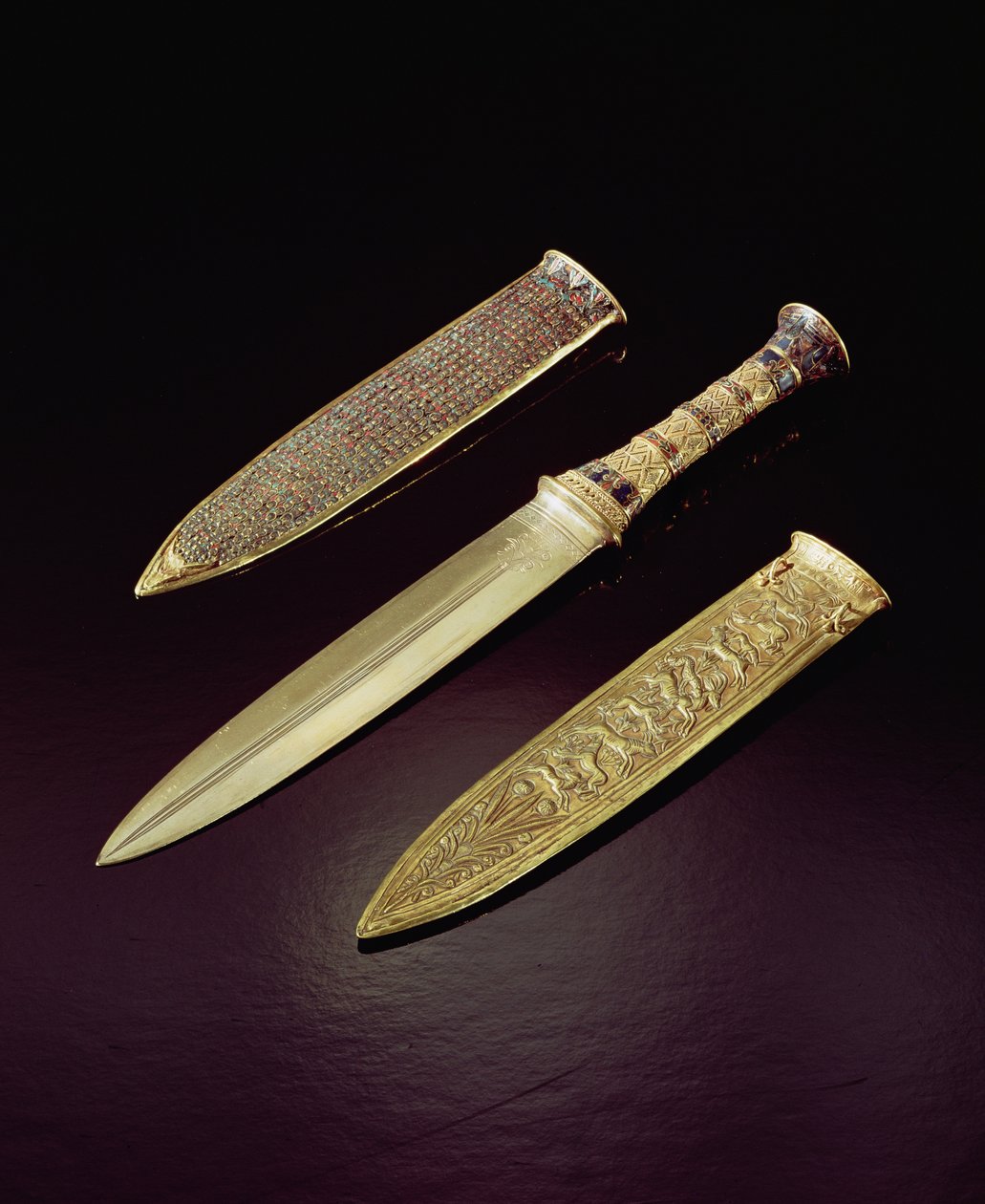 Gouden dolk en schede, uit het graf van Toetanchamon door Egyptian 18th Dynasty