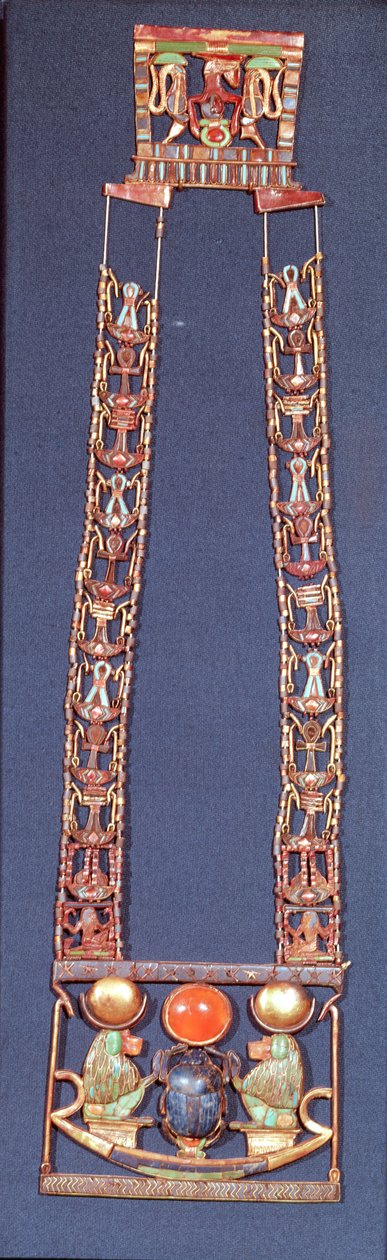 Halsketting van de Rijzende Zon, uit het graf van Toetanchamon (ca. 1370-52 v.Chr.) Nieuwe Koninkrijk door Egyptian 18th Dynasty