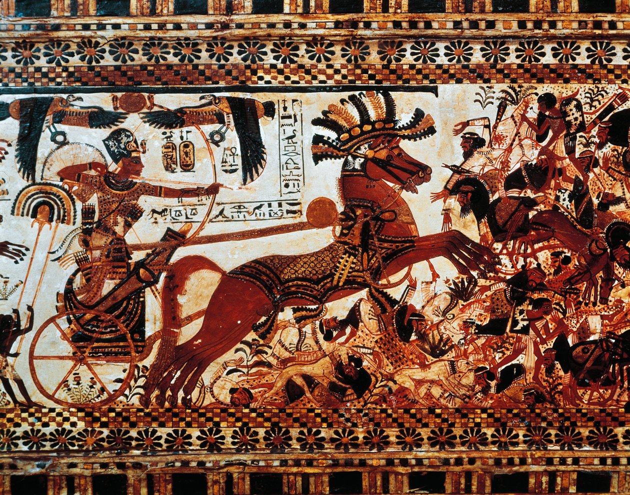 De jachtbox. Detail van scène die de koning op zijn strijdwagen toont die Aziatische vijanden verslaat, Nieuwe Koninkrijk, Dynastie XVIII door Egyptian 18th Dynasty