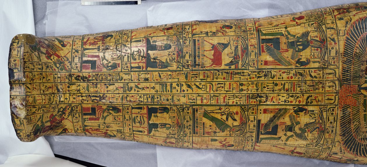 Detail van de deksel van de mummie van Nesyamun, mogelijk gevonden in Deir El-Bahri, Nieuwe Koninkrijk, circa 1100 v.Chr. (beschilderd hout) door Egyptian 20th Dynasty