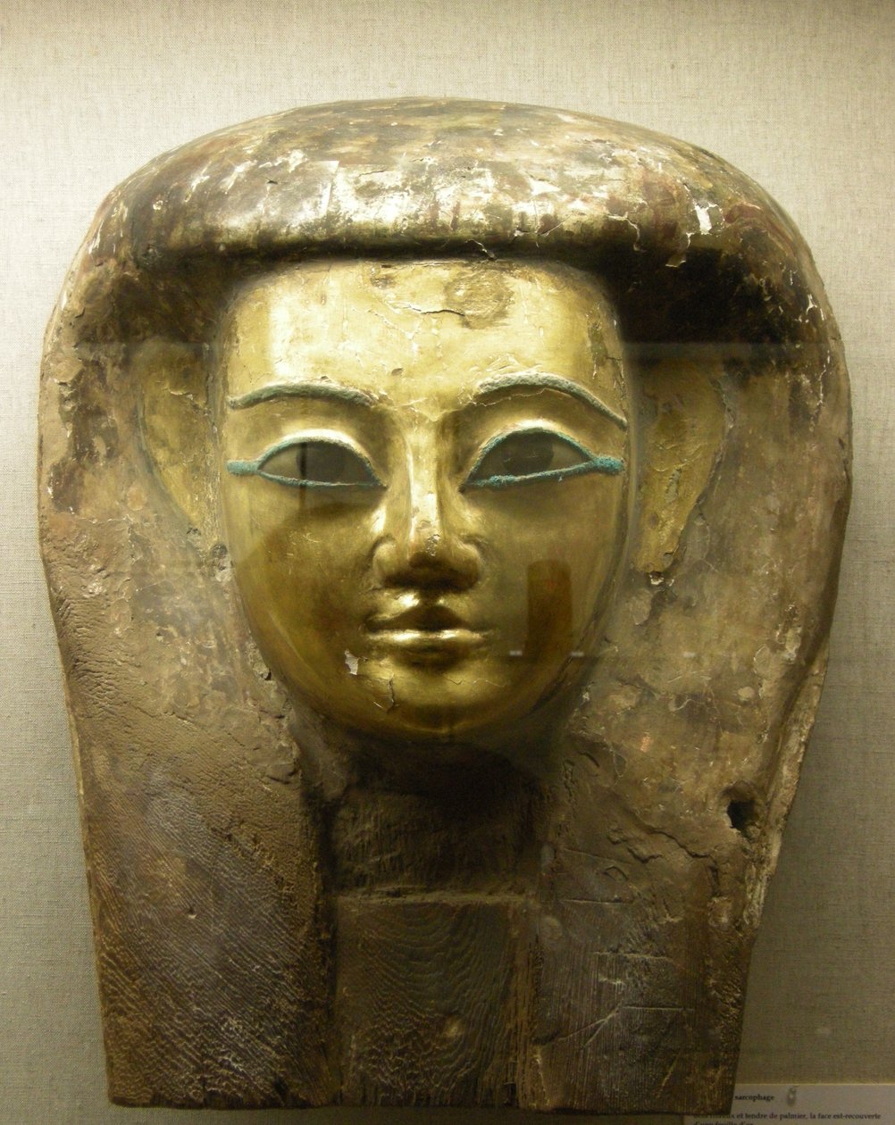 Hoofd van een sarcofaag, Saïtische Periode door Egyptian 26th Dynasty