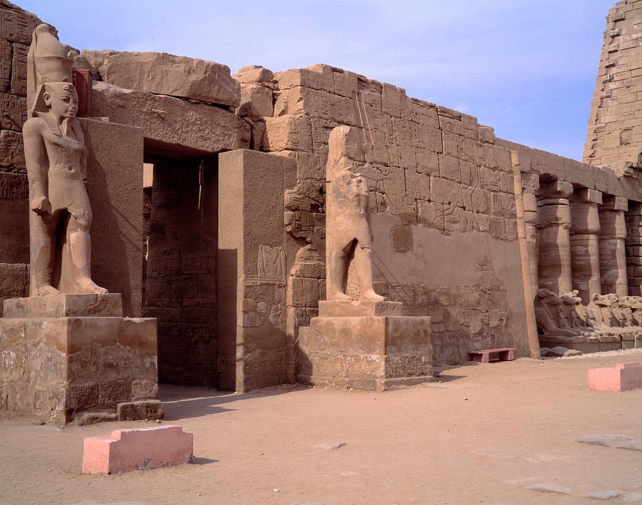 Egyptische oudheid: uitzicht op de tempel van Karnak. Egypte door Egyptian Egyptian