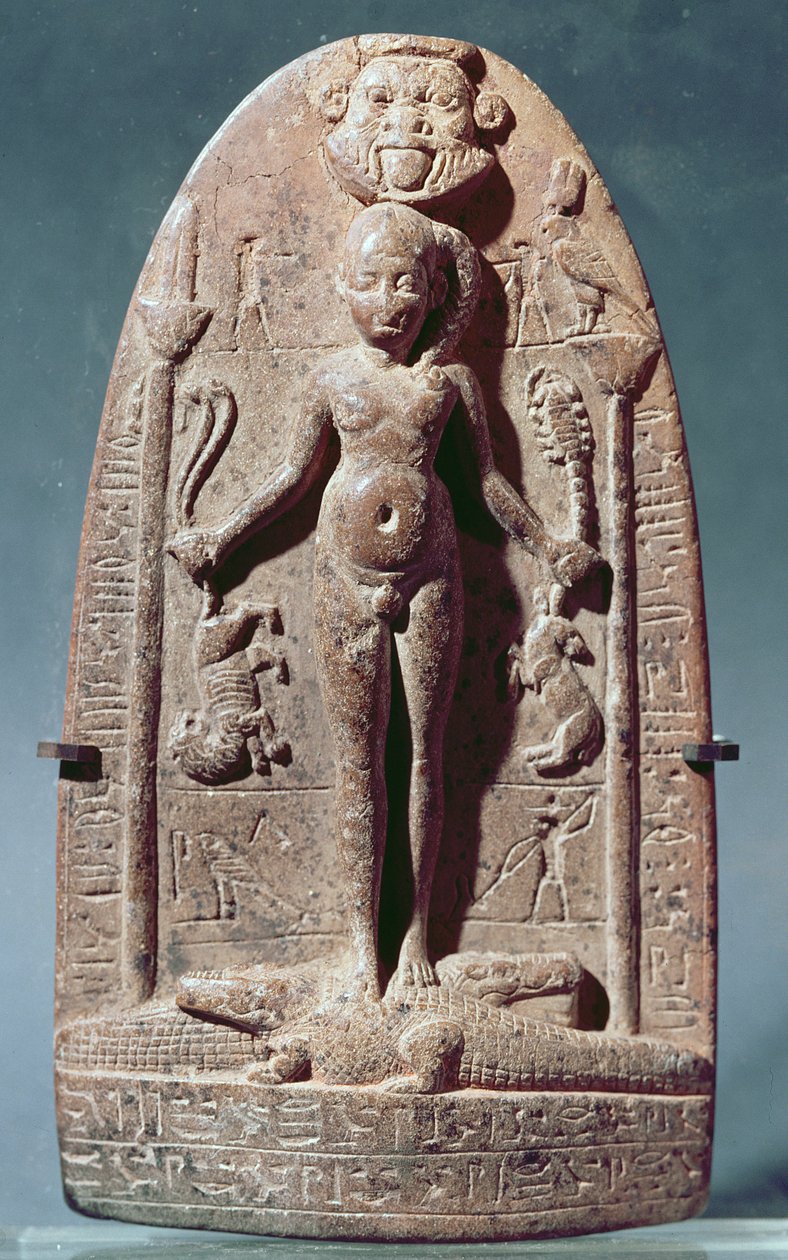 Cippus die Horus als kind afbeeldt staand op krokodillen (roze graniet) door Egyptian Ptolemaic Period