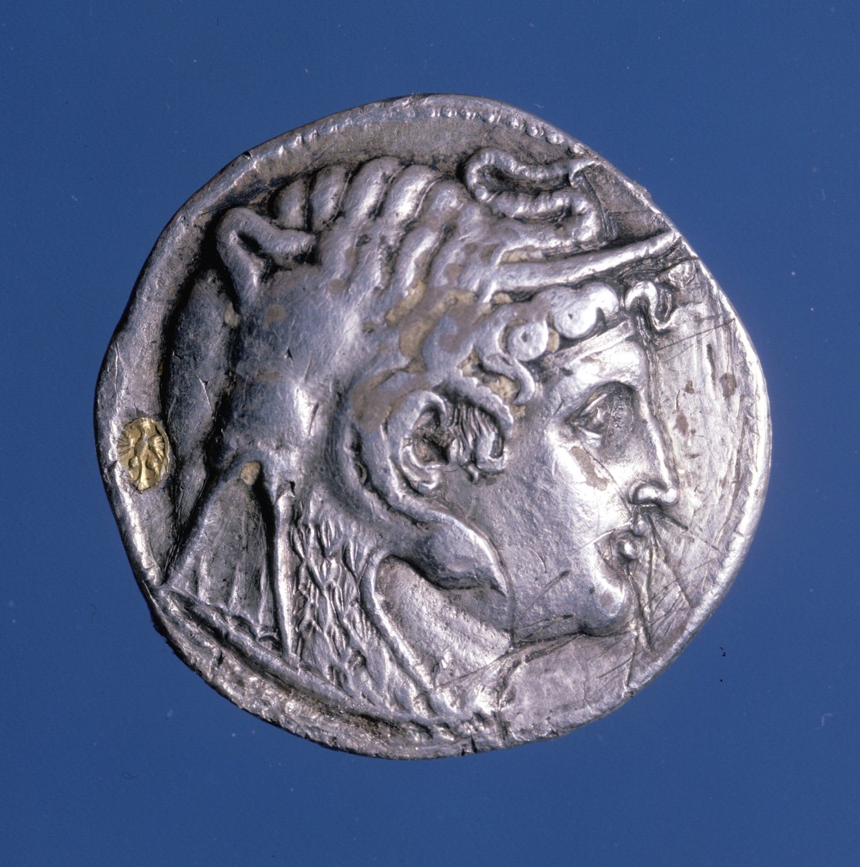 Zilveren munt met de beeltenis van Ptolemaeus I Soter (367 v.Chr. - 283 v.Chr.), Koning van Egypte door Egyptian Ptolemaic Period