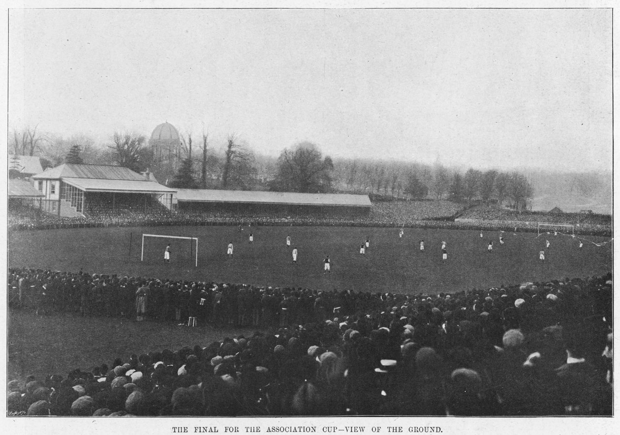 Aston Villa en Everton spelen de finale van de Association Cup, 1897 door English Photographer