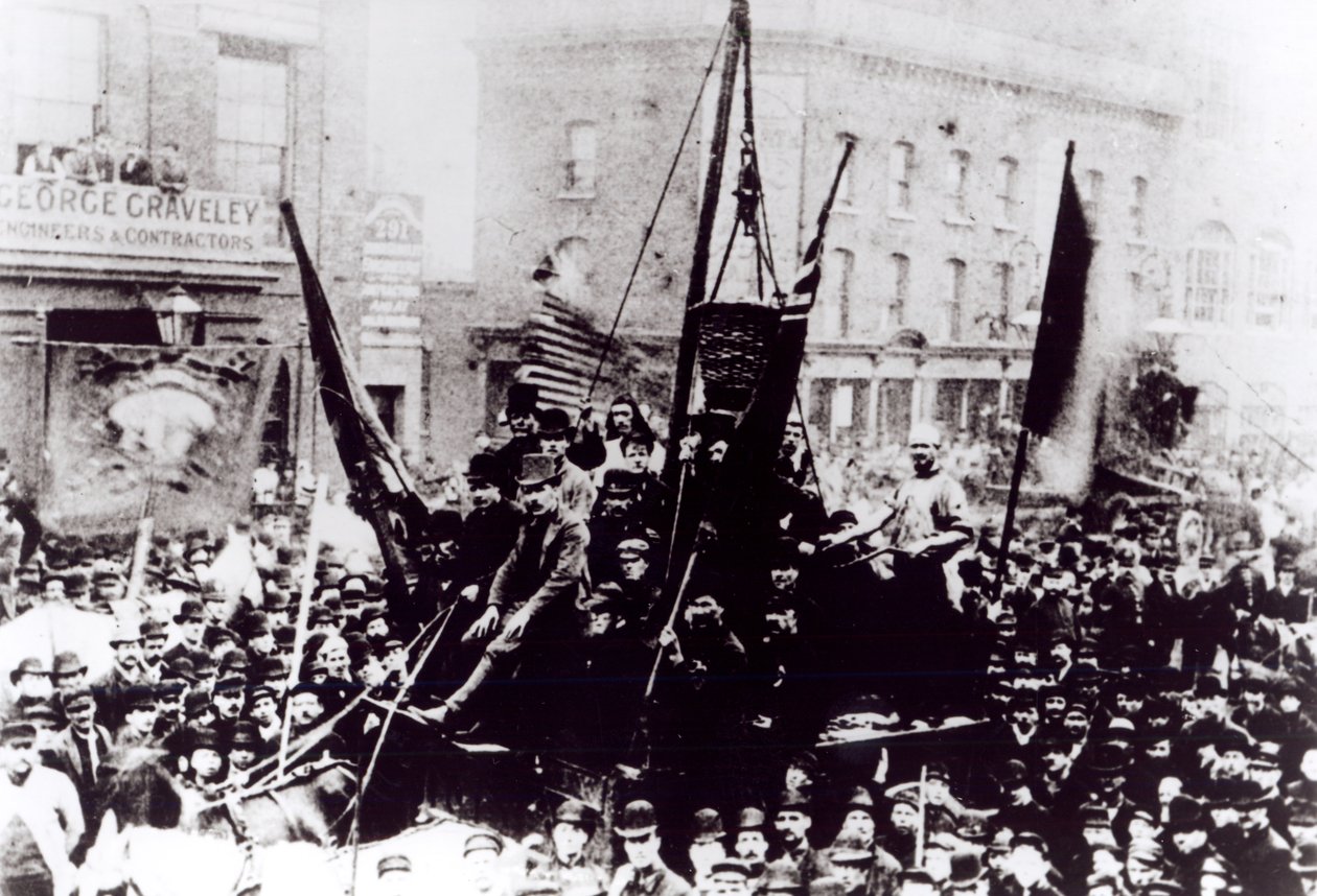Londense dokstaking, 1889 door English Photographer