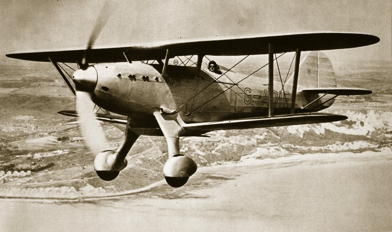 Eenmansvernietiger van de lucht, ca. 1935 door English Photographer