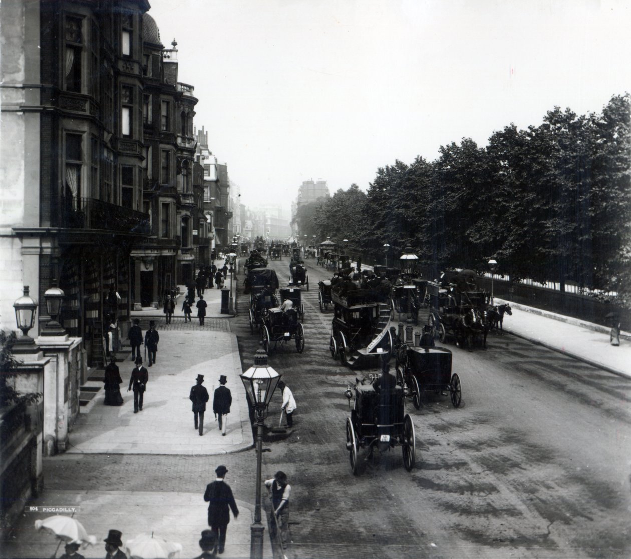Piccadilly, Londen door English Photographer