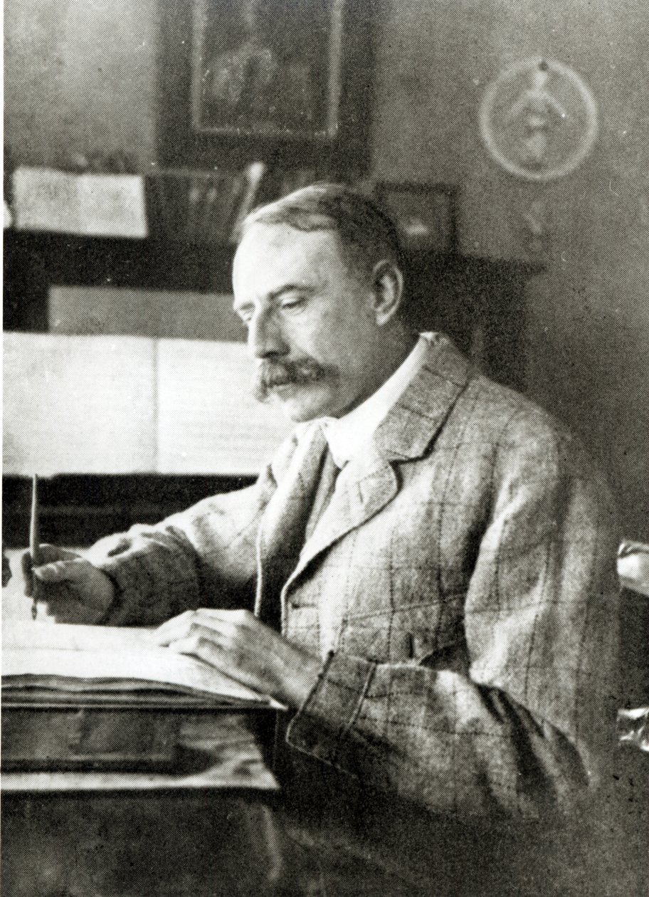 Sir Edward Elgar (1857-1934) door English Photographer
