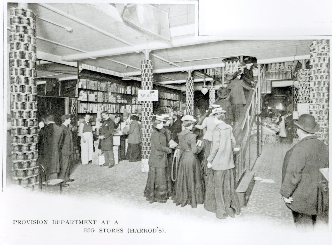 Harrods Provision Department, ca. 1901 door English Photographer