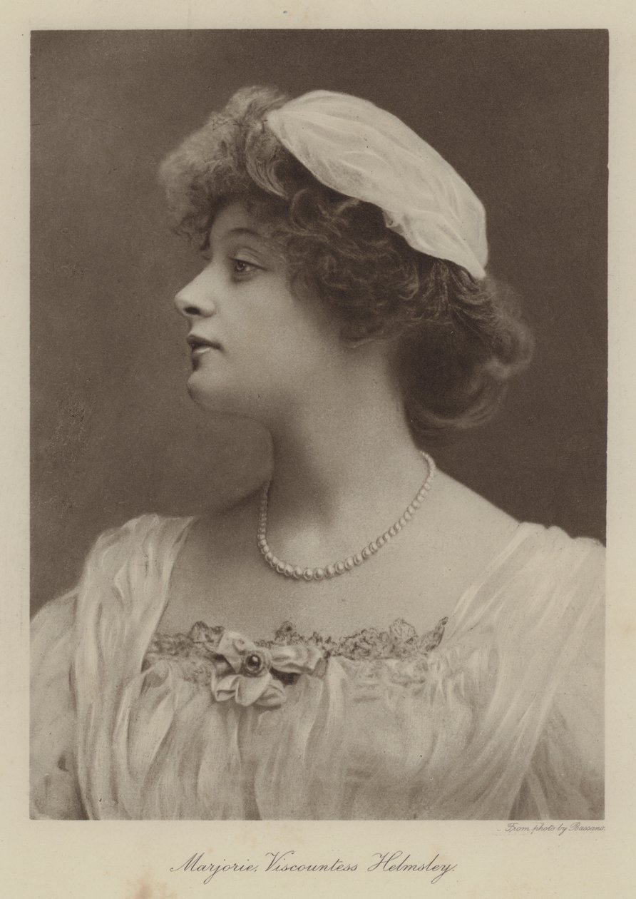 Marjorie Burggravin Helmsley (z/w foto) door English Photographer
