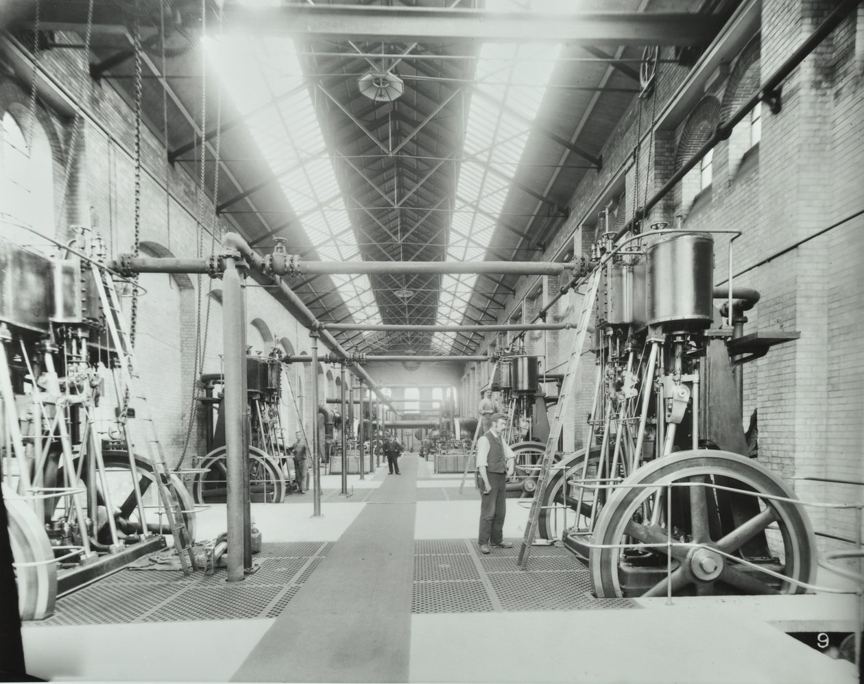 Southern Outfall Riool, Crossness: interieur van het machinehuis, 1894 door English Photographer