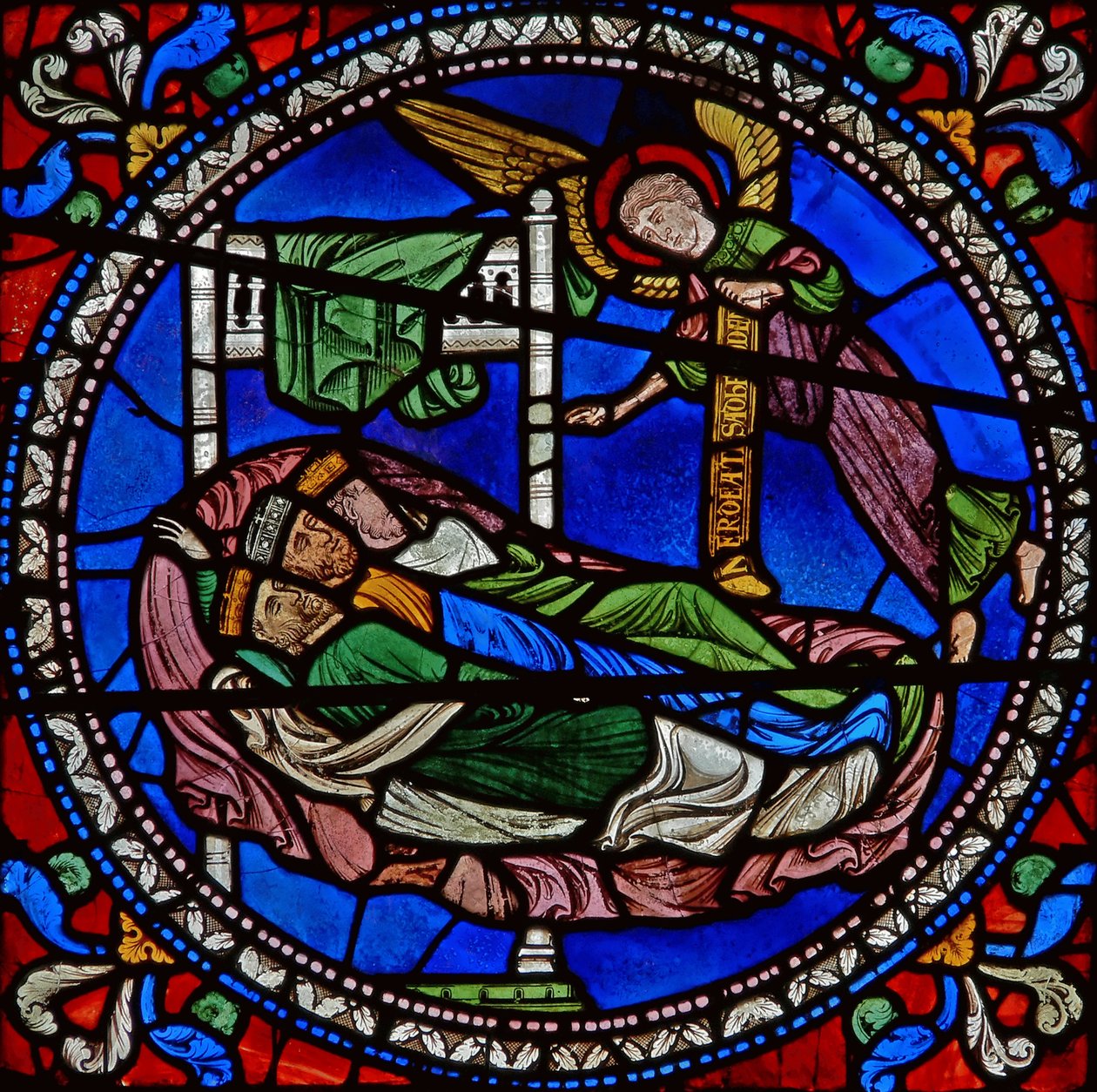 Detail van een van de Bijbelramen met drie slapende koningen en een engel door English School