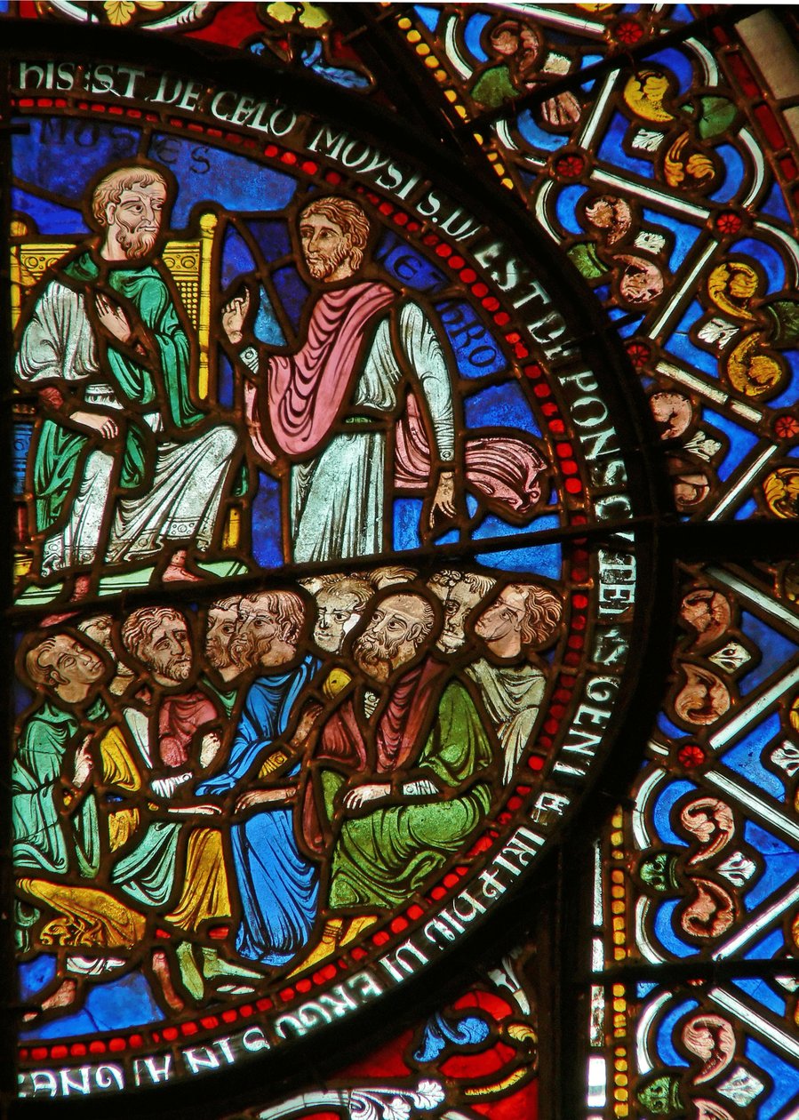 Detail uit het oostelijke raam van de Trinity Chapel met Mozes en de Israëlieten door English School