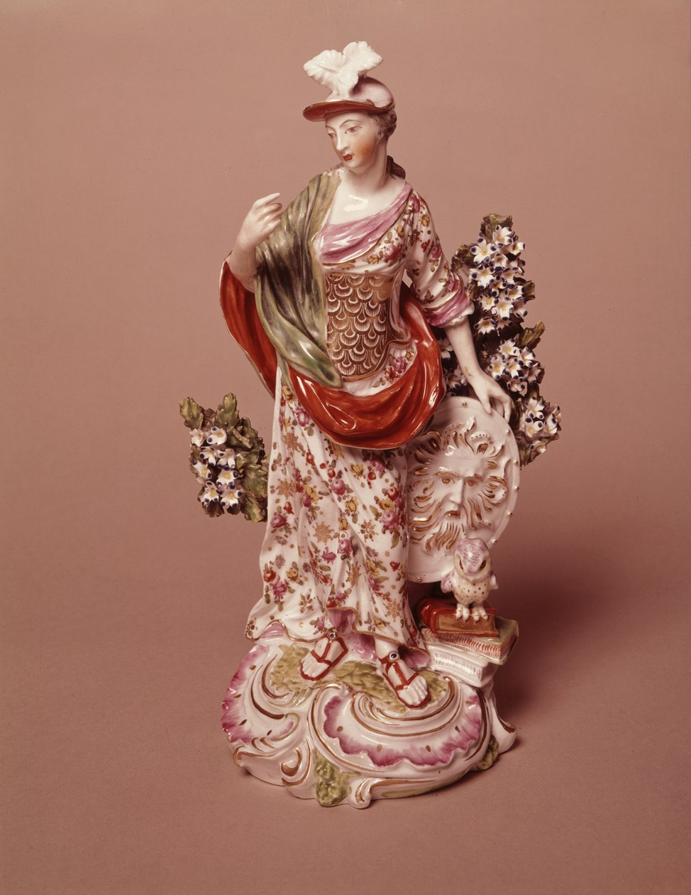 Beeld van de godin Athena, Derby Porcelain Works, ca. 1800 door English School