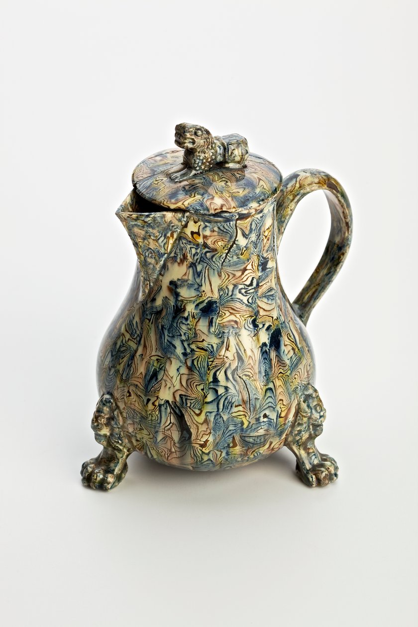 Staffordshire vaste agaatware-effect kan, ca. 1760-70 door English School