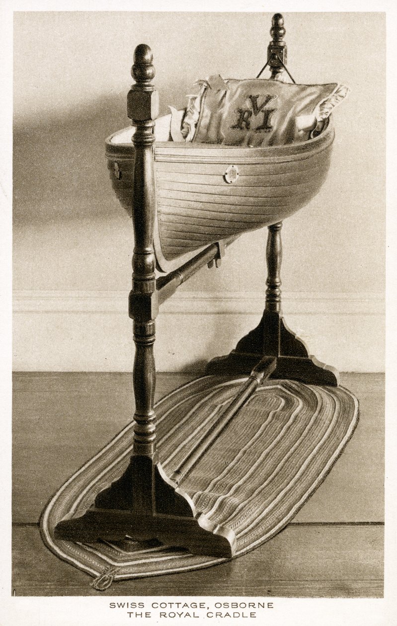 De koninklijke wieg, Zwitsers huisje, Osborne House, Isle of Wight, c.1893 door English School
