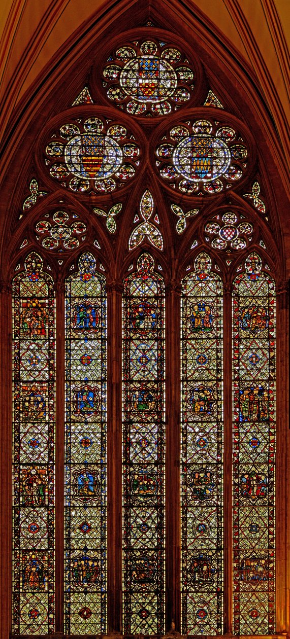 Raam w61 met scènes uit het leven van St. Thomas Becket: ook St. Margaretha, St. Nicolaas, St. Johannes de Doper en St. Edmund door English School