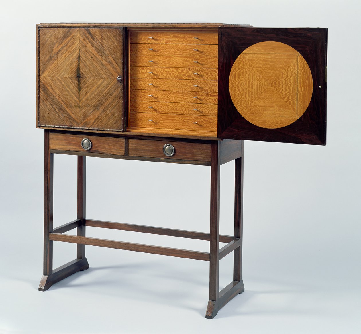 Kabinet, c.1902 door Ernest William Gimson