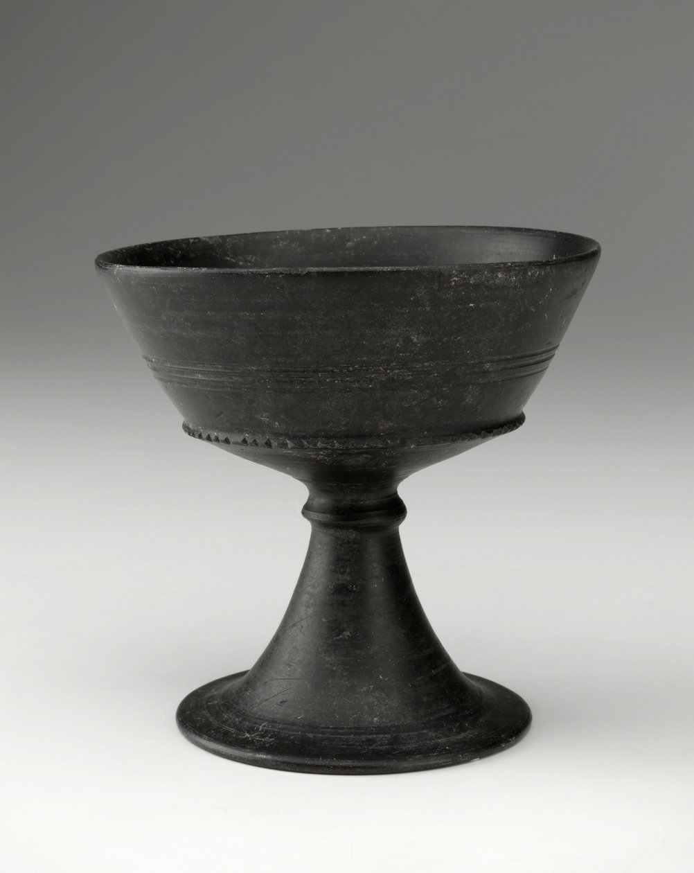 Beker door Etruscan