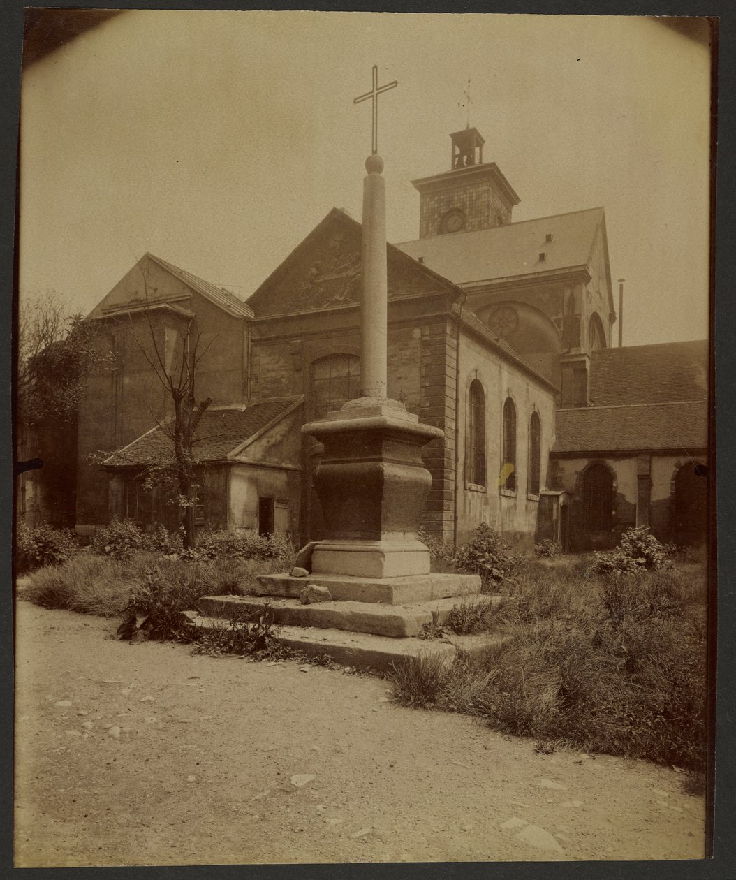 Oude begraafplaats Sainte-Marguerite, Rue Saint-Bernard door Eugène Atget