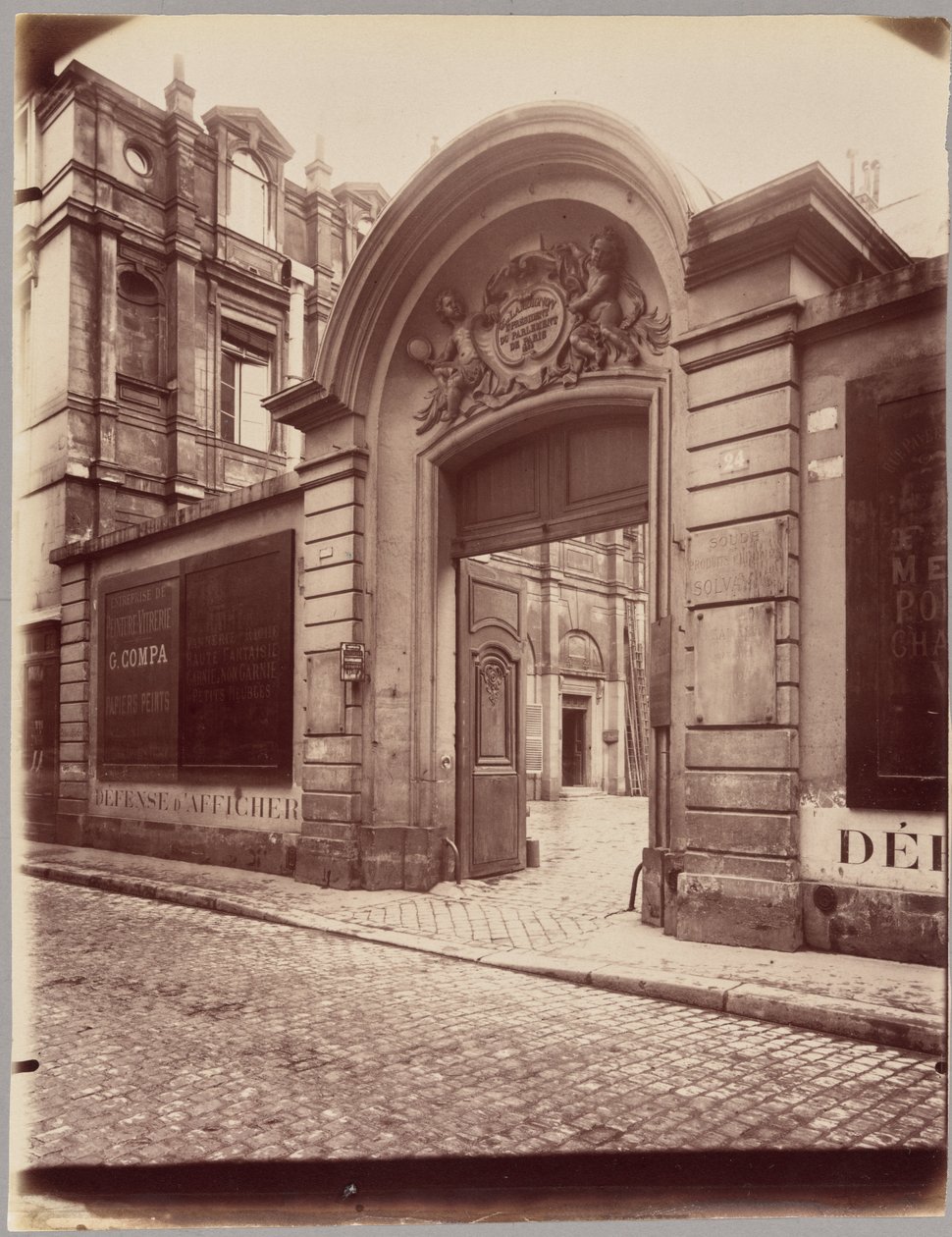 Hotel Lamoignon, Pavée-straat 24 door Eugène Atget