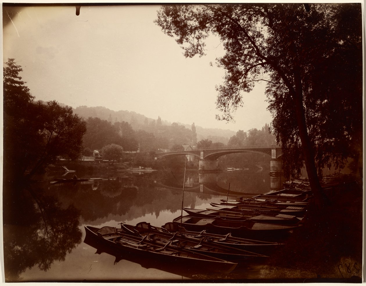 De Marne bij La Varenne door Eugène Atget