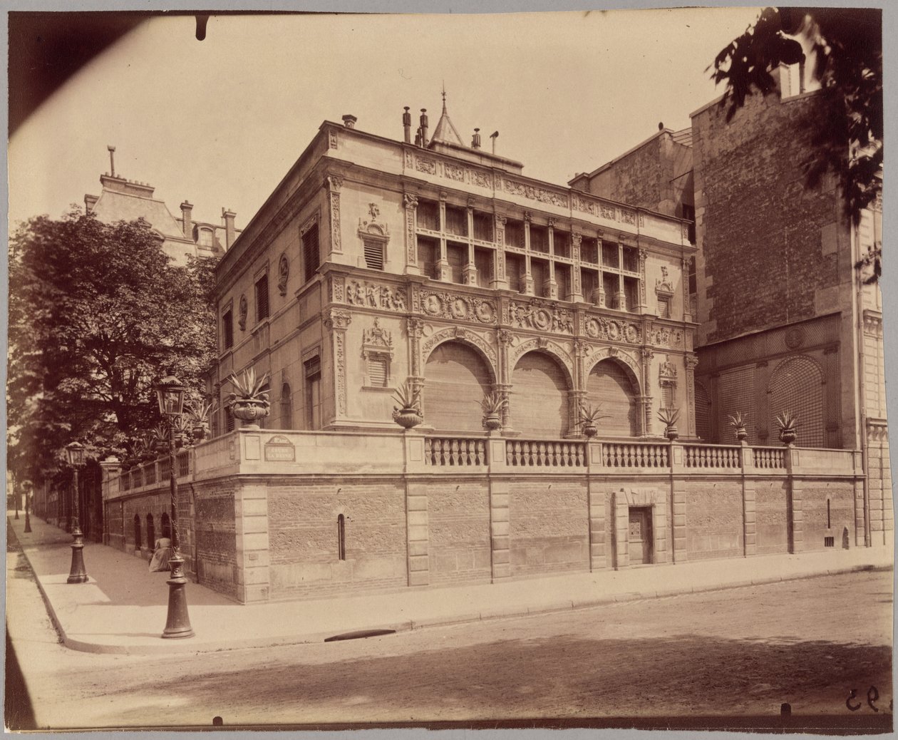 Maison François, Cours-la-Reine door Eugène Atget