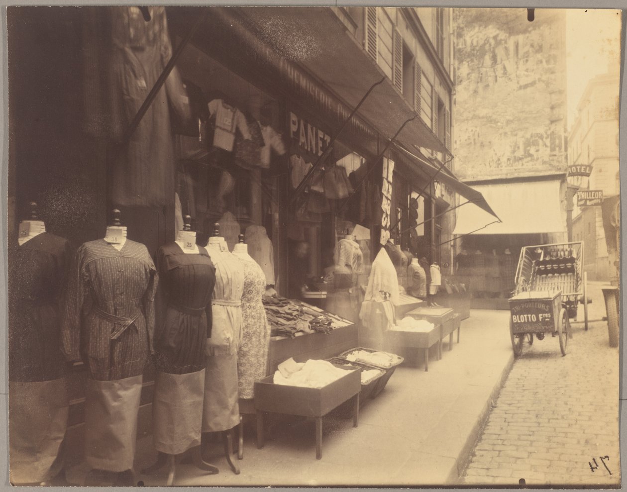 Rue Mouffetard door Eugène Atget
